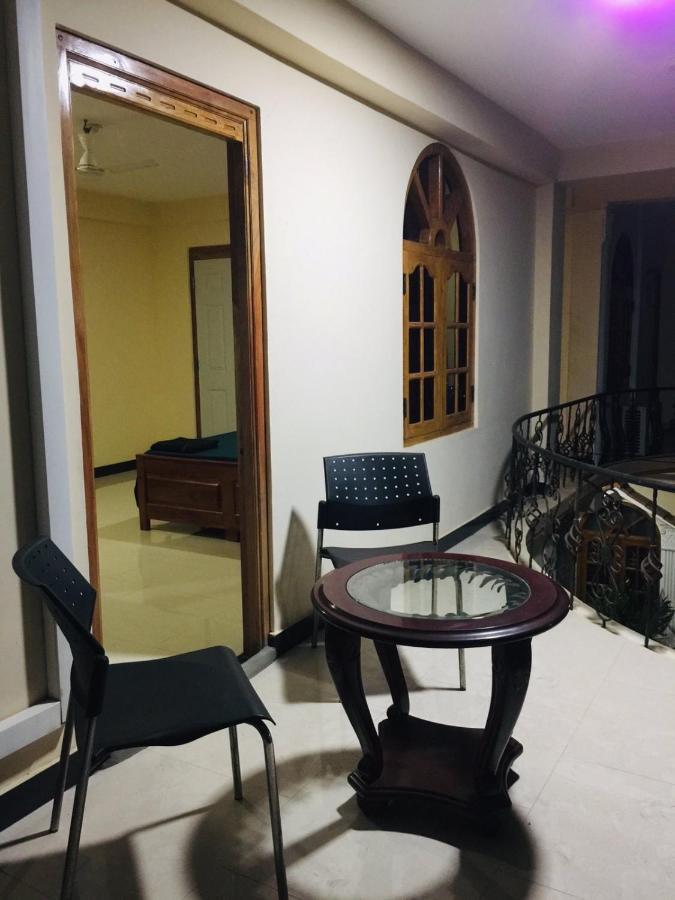 Senthil Complex Otel Jaffna Dış mekan fotoğraf